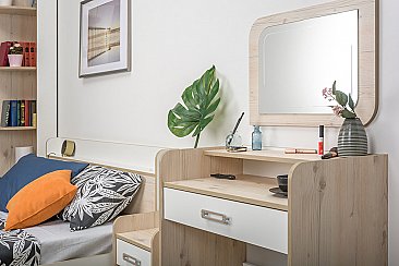 Стол туалетный Веста 12.47 в интерьере