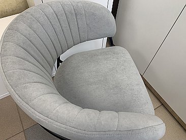 Стул мягкий Бали с подлокотниками