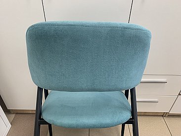 Стул мягкий Берлин с подлокотниками