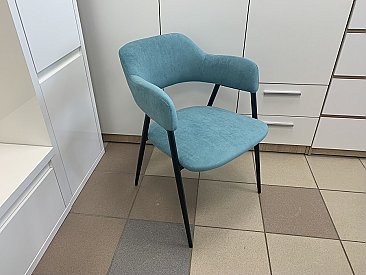 Стул мягкий Берлин с подлокотниками